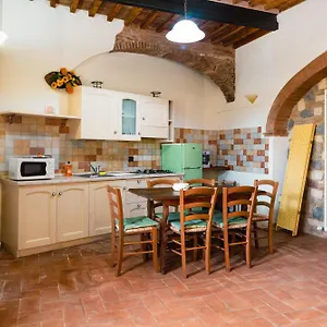  Appartamento Rustico Toscano
