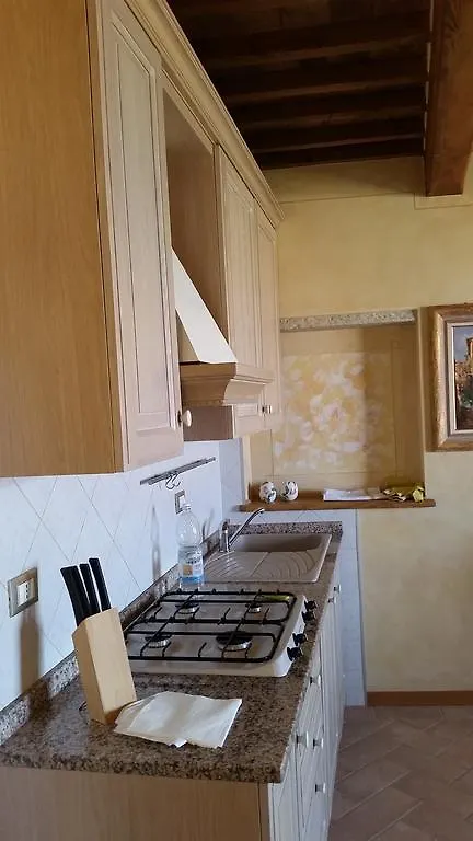Una Finestra Sul Silenzio Apartment Santa Luce 0*,